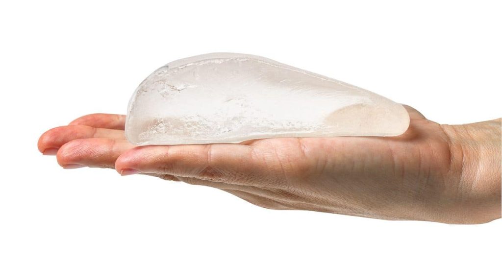 implant cu silicoane