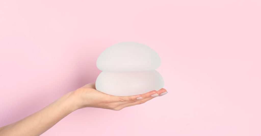 5 lucruri despre implanturile mamare